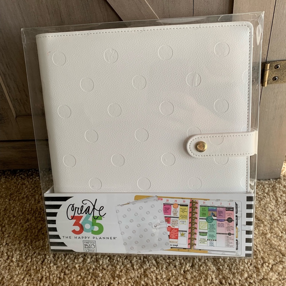 SOLD Happy Planner Deluxe Classic Cover White